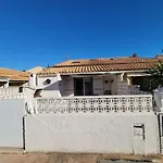 Vila Jolie Maison D'angle Renovee , 5 Personnes, Sejour Climatise, Avec Piscine Commune , A 400 M De La De Lrjp132