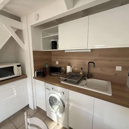 Jolie Maison D'angle Renovee , 5 Personnes, Sejour Climatise, Avec Piscine Commune , A 400 M De La De Lrjp132 Villa