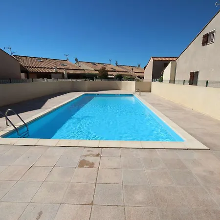Jolie Maison D'angle Renovee , 5 Personnes, Sejour Climatise, Avec Piscine Commune , A 400 M De La De Lrjp132